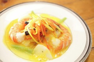 餐饮