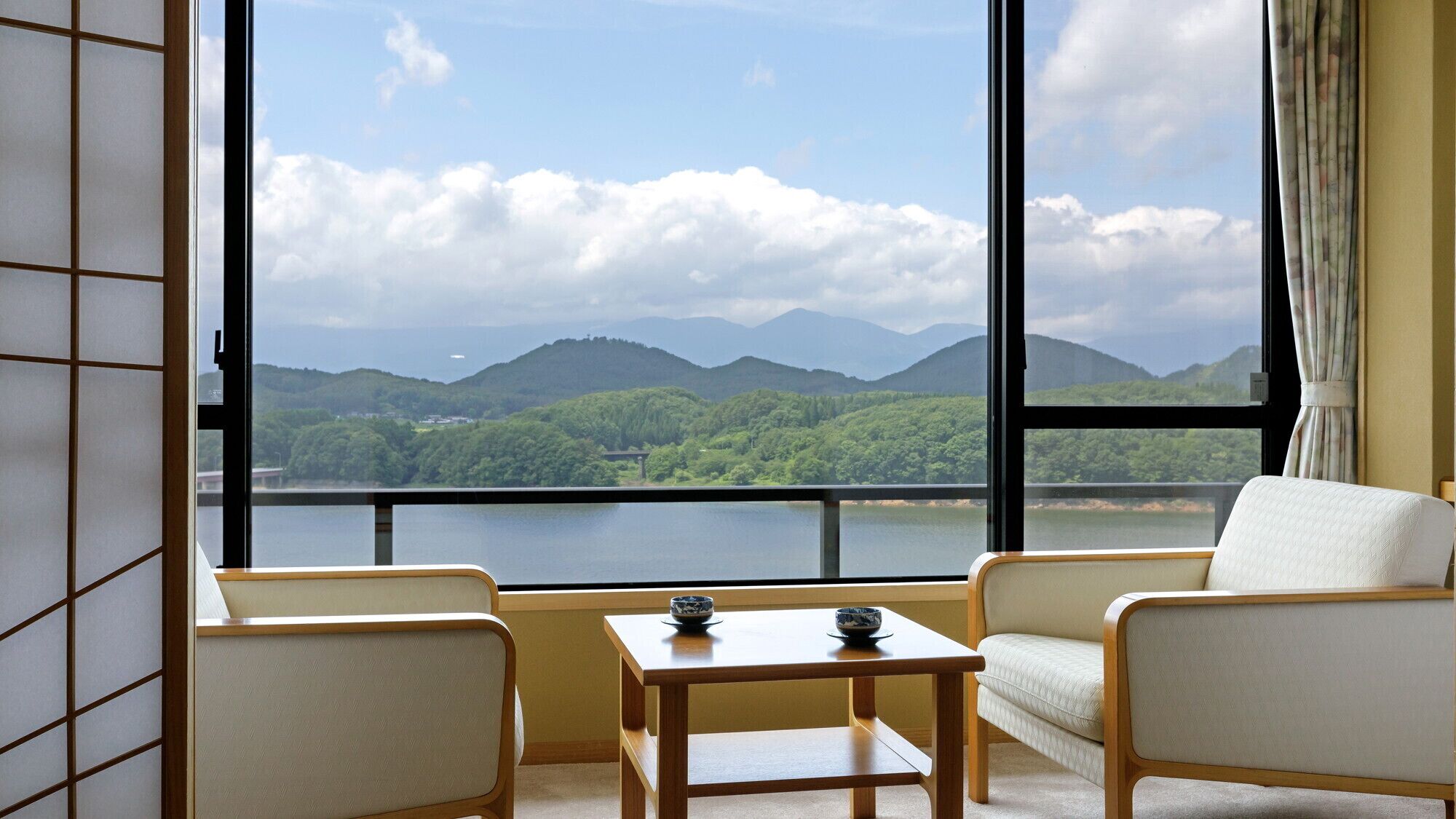 高级房, 无烟房, 湖景 | 客房景观