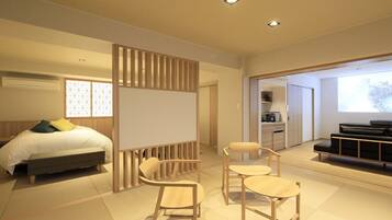 Mountain Side Executive Room, Non-Smoking, Shower Only | 1 bedroom, in-room safe, desk