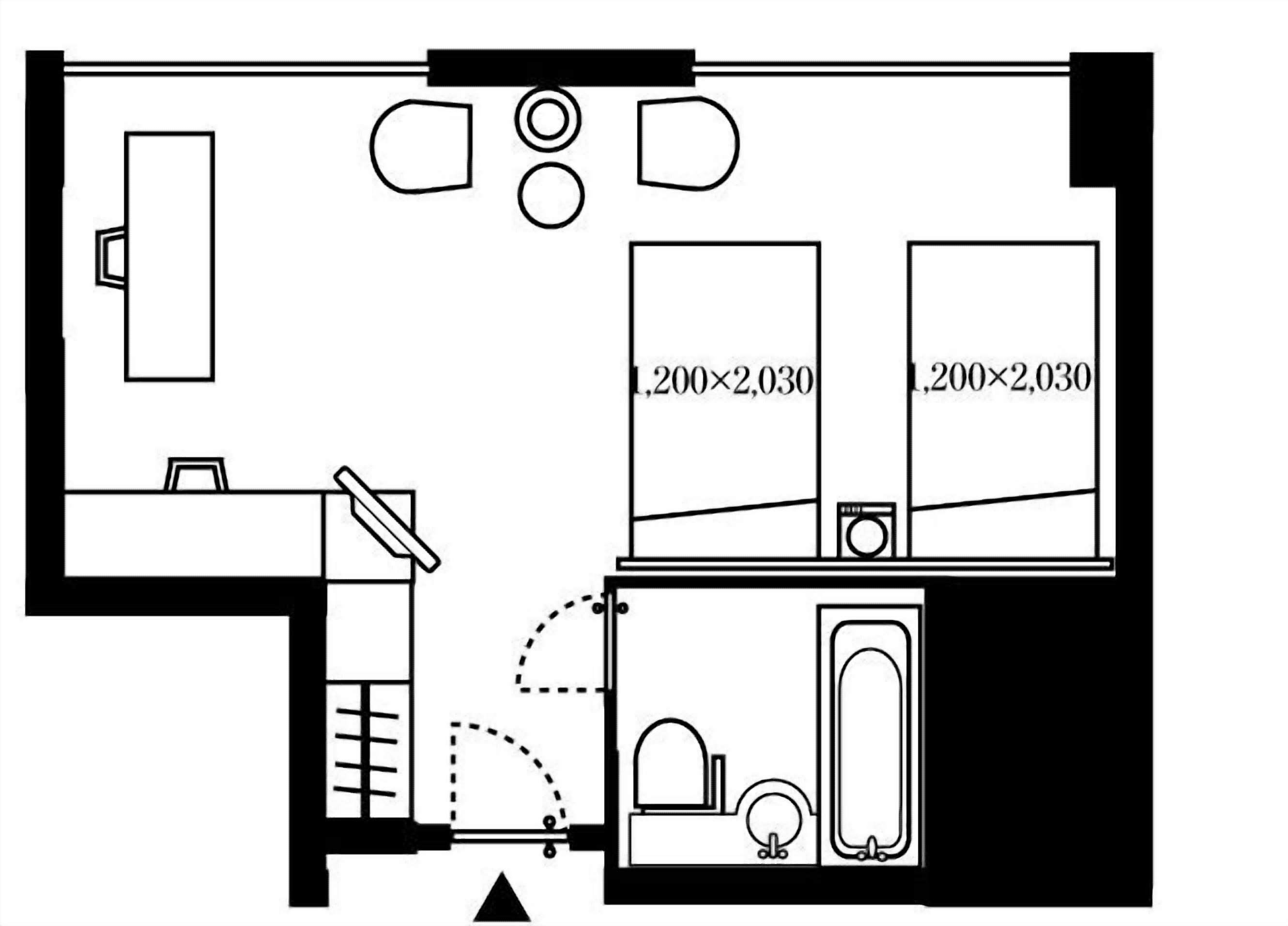Habitación Deluxe con 2 camas individuales, para no fumadores | Cortinas blackout, tabla de planchar con plancha y wifi gratis 