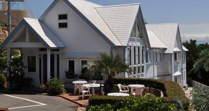 Country Inn The White Marine
