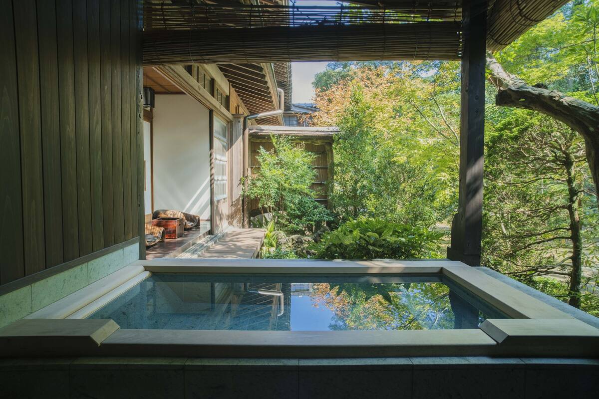 YAMAZAKURA Japanese-Style Room with Open-Air Bath | View from room