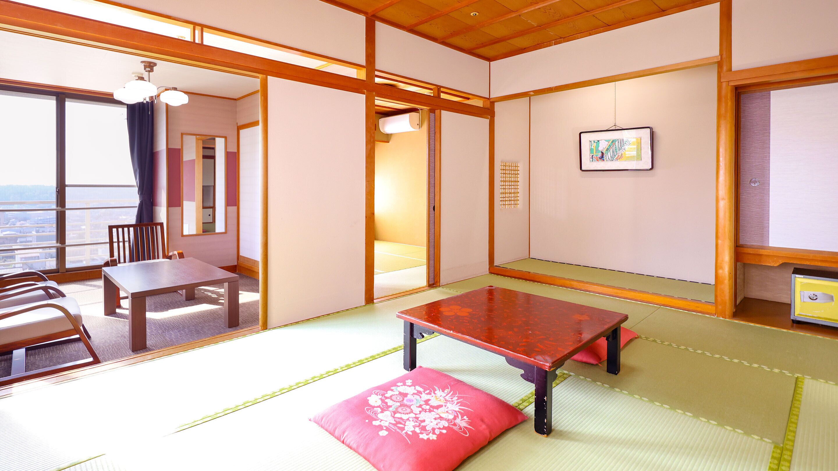 Japanese Style Room, Non Smoking | Individually decorated, bed sheets