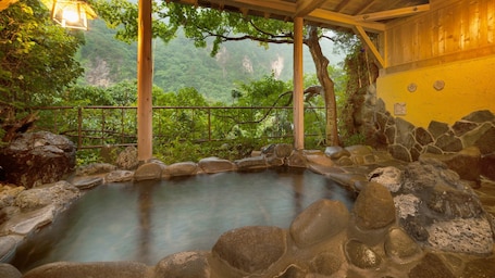 Spa. Goroukaku