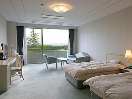 Room. Shizu Hills Hotel