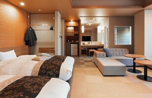 Habitación tradicional, no fumadores (Western Style) | Caja fuerte y escritorio