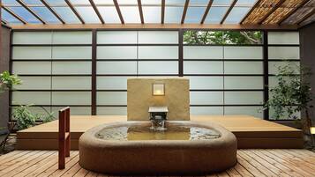Japanese Western Style Room with Open-air bath, No elevator, Non-smoking | In-room safe, desk