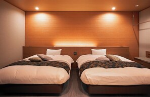 Western Style Room, Non-smoking | In-room safe, desk - Itoyanagi Koyado Yuwa (Fuefuki)