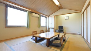 Dining - Kochi Kuroshio Hotel (Konan)