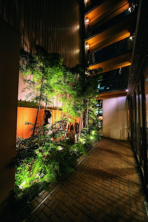 Courtyard. Hotel Patio Dogo