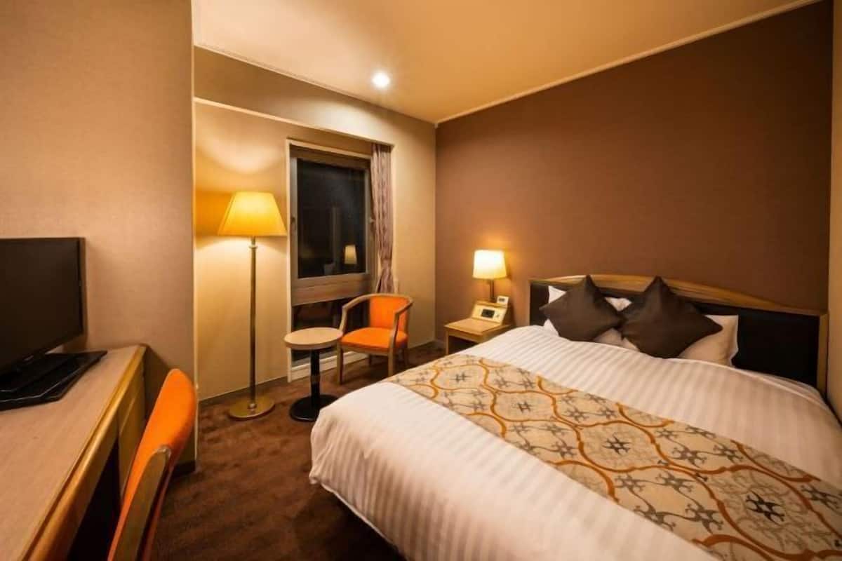 Escritorio y wifi gratis