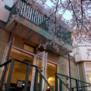Exterior detail - Izukogen Pettit Resort Hotel Alcyon (Ito)