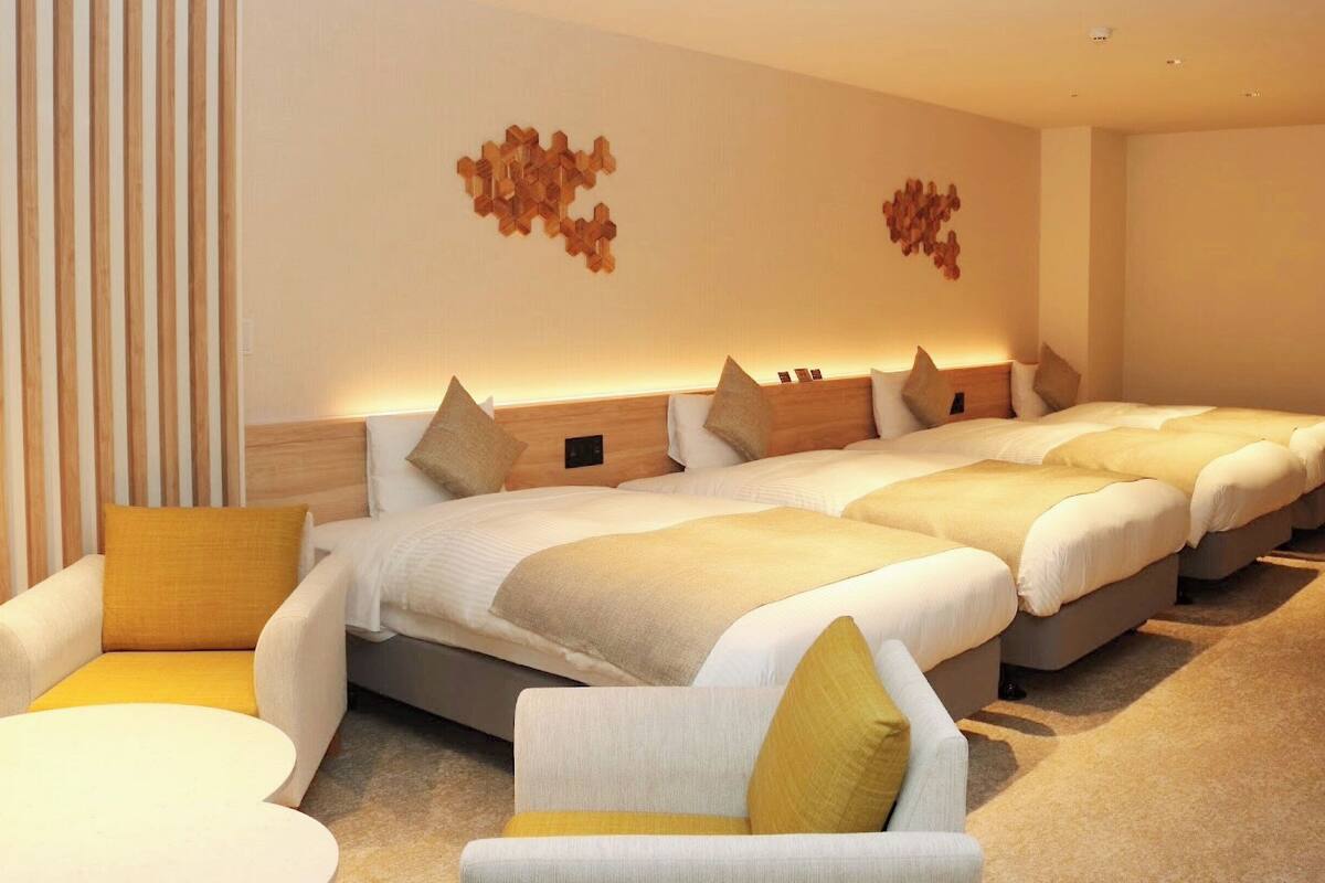 In-room safe, desk, free WiFi, bed sheets