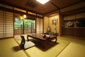 Japanese Style Room with Shared Bathroom
