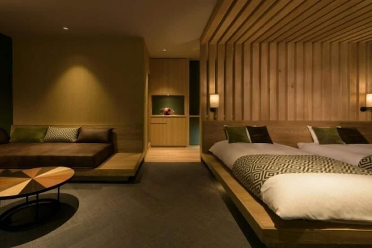 In-room safe, desk, blackout curtains, free WiFi
