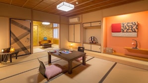 Unclassified image, 2 of 36, button - Ten Ten Temari (Matsue)