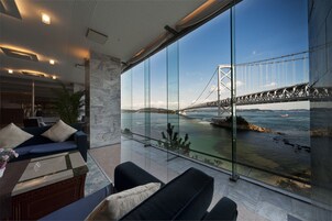 Sala de estar en el lobby