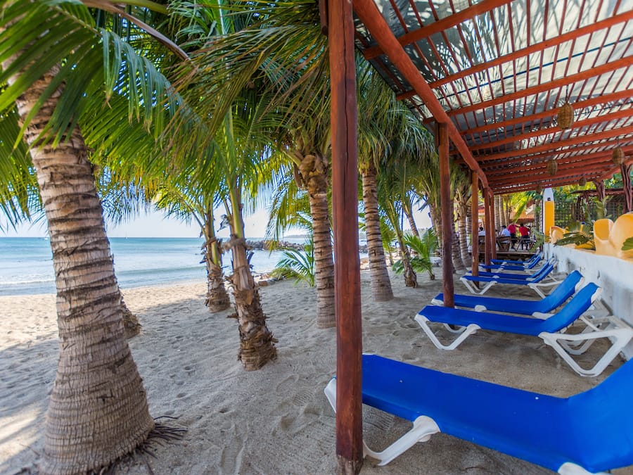 Televisión de plasma de 32 pulgadas con canales por satélite