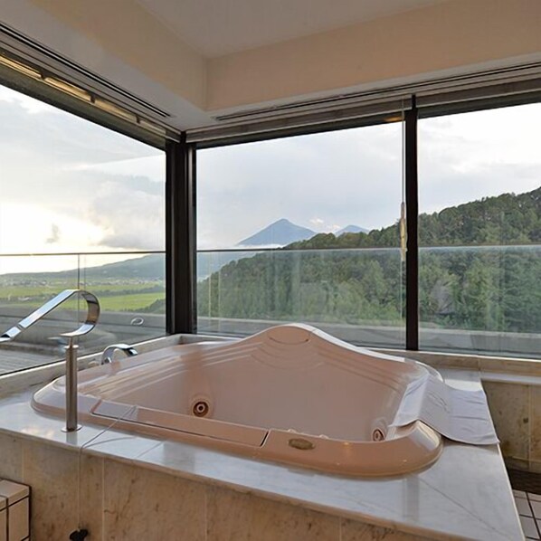 Interior - Hotel Listel Inawashiro Wing Tower (Fukushima)