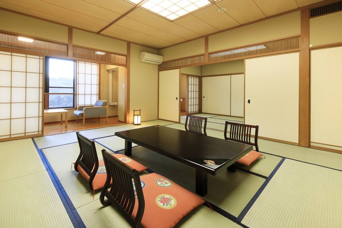 內部