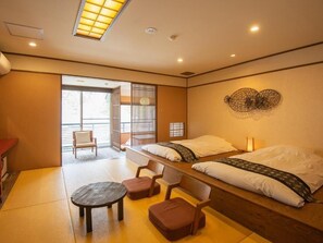 In-room safe, free WiFi