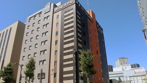 A multi-story hotel with a modern design, featuring a mix of glass and solid panels on the facade. - Hamamatsu Station Hotel (Hamamatsu)