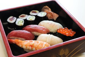 餐飲