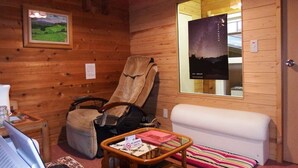 Interior - Pension Grindelwald (Matsumoto)