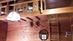Interior - Pension Grindelwald (Matsumoto)