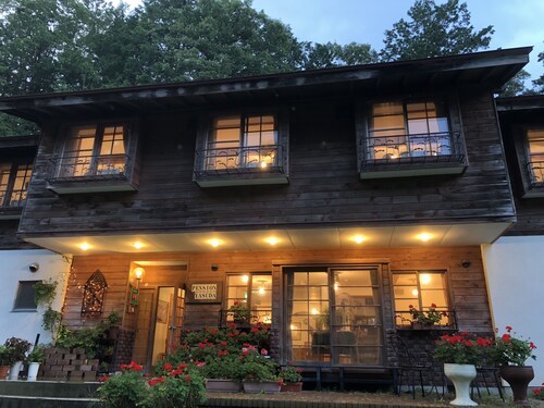 Inn of Amigos Yasuda Pension