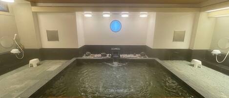 Baño termal público