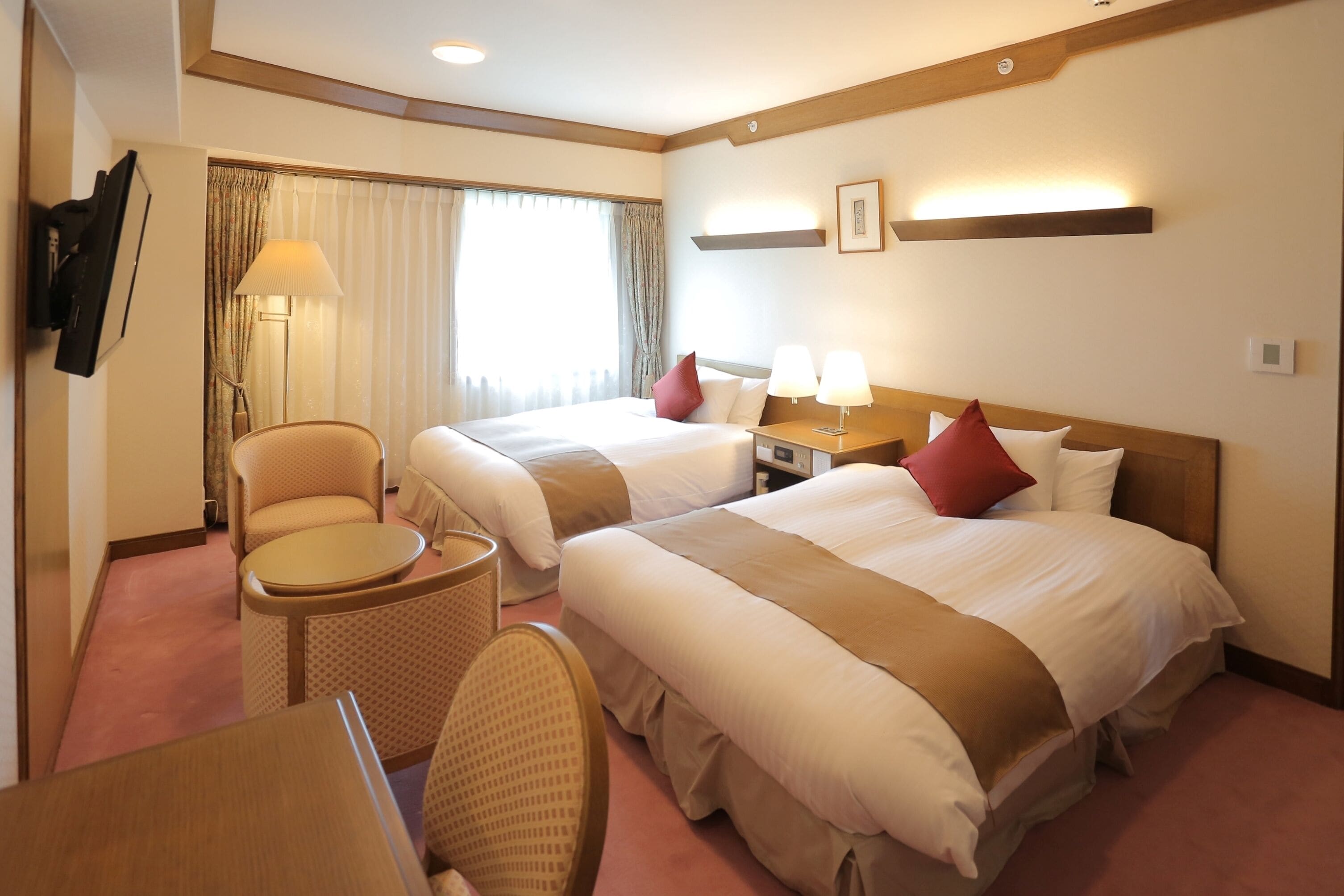 Suite, Non Smoking | Premium bedding, desk, blackout curtains, iron/ironing board