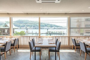 Breakfast, lunch, dinner served; Japanese cuisine, ocean views 