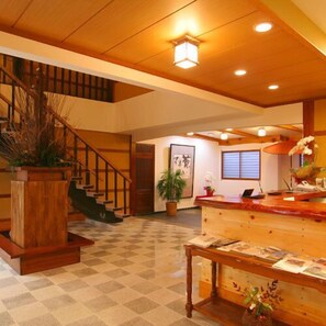 Lobby - Tsukinoshizuka (Matsumoto)