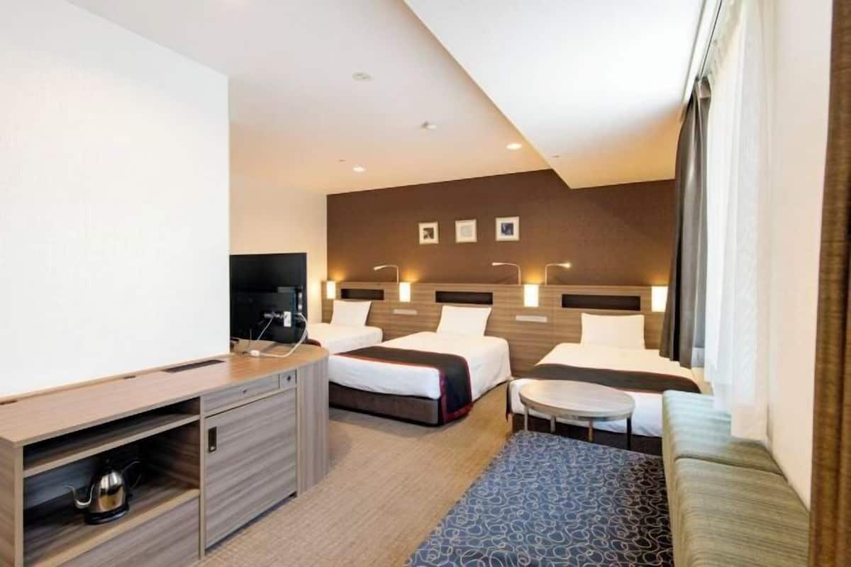 1 bedroom, desk, laptop workspace, iron/ironing board