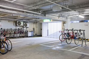 Bicycling - Onomichi Kokusai Hotel (Onomichi)