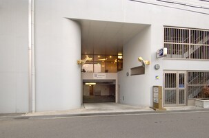 施設の入り口