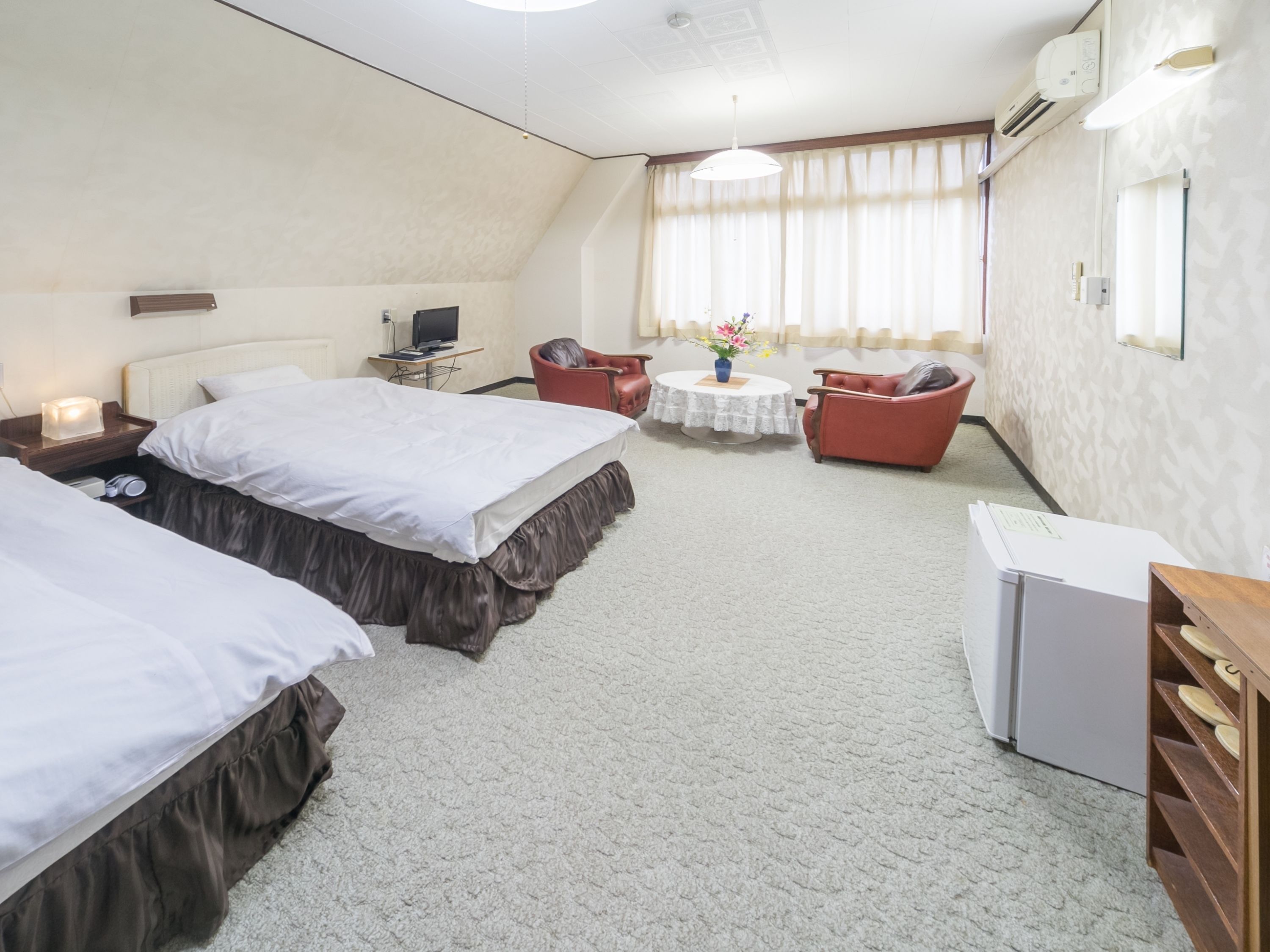 Twin Room, City View