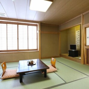 Interior - Hotel Asahikan (Shiojiri)