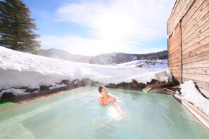 Hot springs - Manza Hotel Juraku (Tsumagoi)