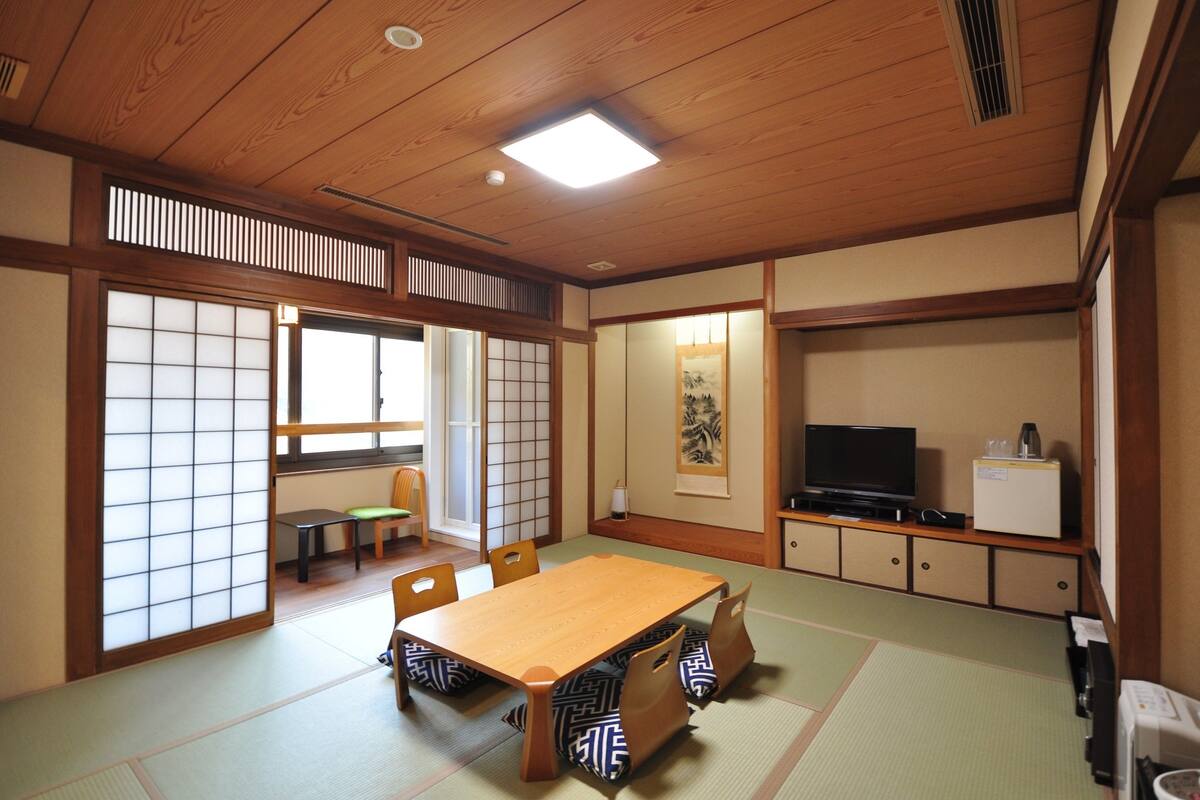 Traditional Room, Non Smoking