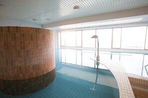 2 indoor pools - Kur & Hotel Suruga (Shizuoka)