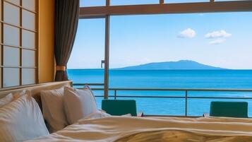 Down duvets, in-room safe, free WiFi