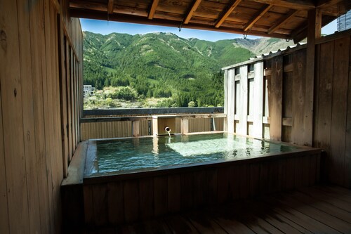 Gero Onsen Okudaya Happoen