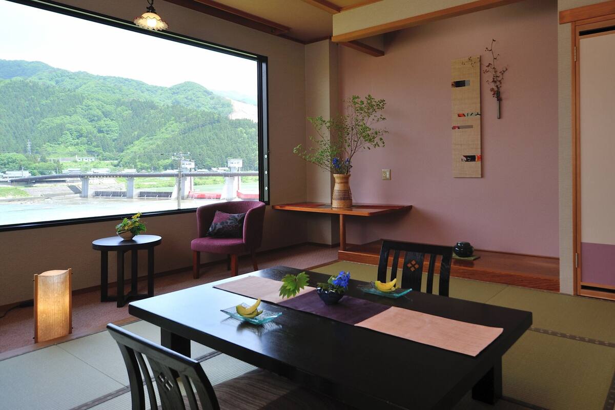 다이닝
