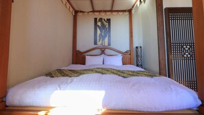 Unclassified image, 2 of 4, button - Nipponia Hotel Yumemizuki (Ito)