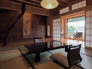 Tamayura (Suite with open-view private bath) (6 years old and over)