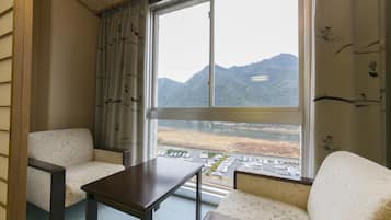 Standard Japanese Style Room, River View | 1 bedroom, in-room safe, soundproofing, iron/ironing board