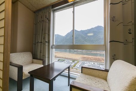 Standard Japanese Style Room, River View | 1 bedroom, in-room safe, soundproofing, iron/ironing board