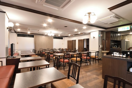 Restaurant. Hotel Castle inn Yokkaichi